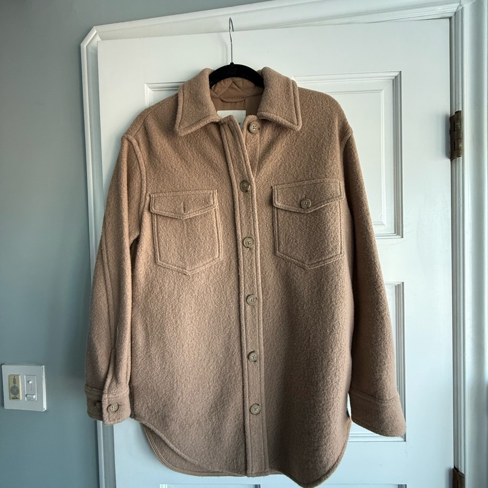 ARITZIA GANNA SHIRT JACKET - Perfect condition